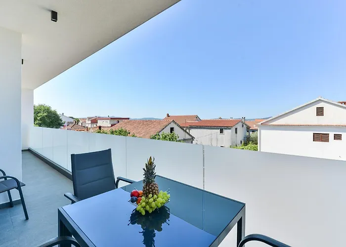 Div With Pool Διαμέρισμα *