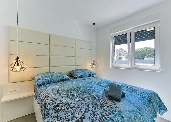 Div With Pool Διαμέρισμα *