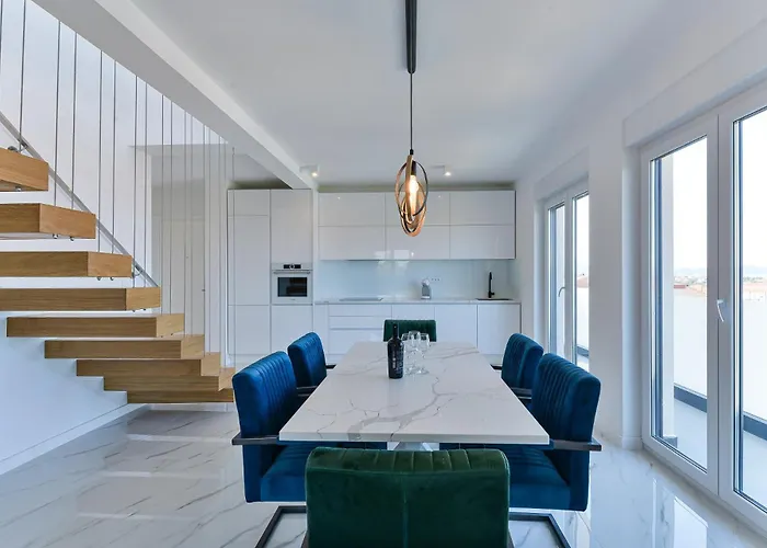 Διαμέρισμα Div With Pool *